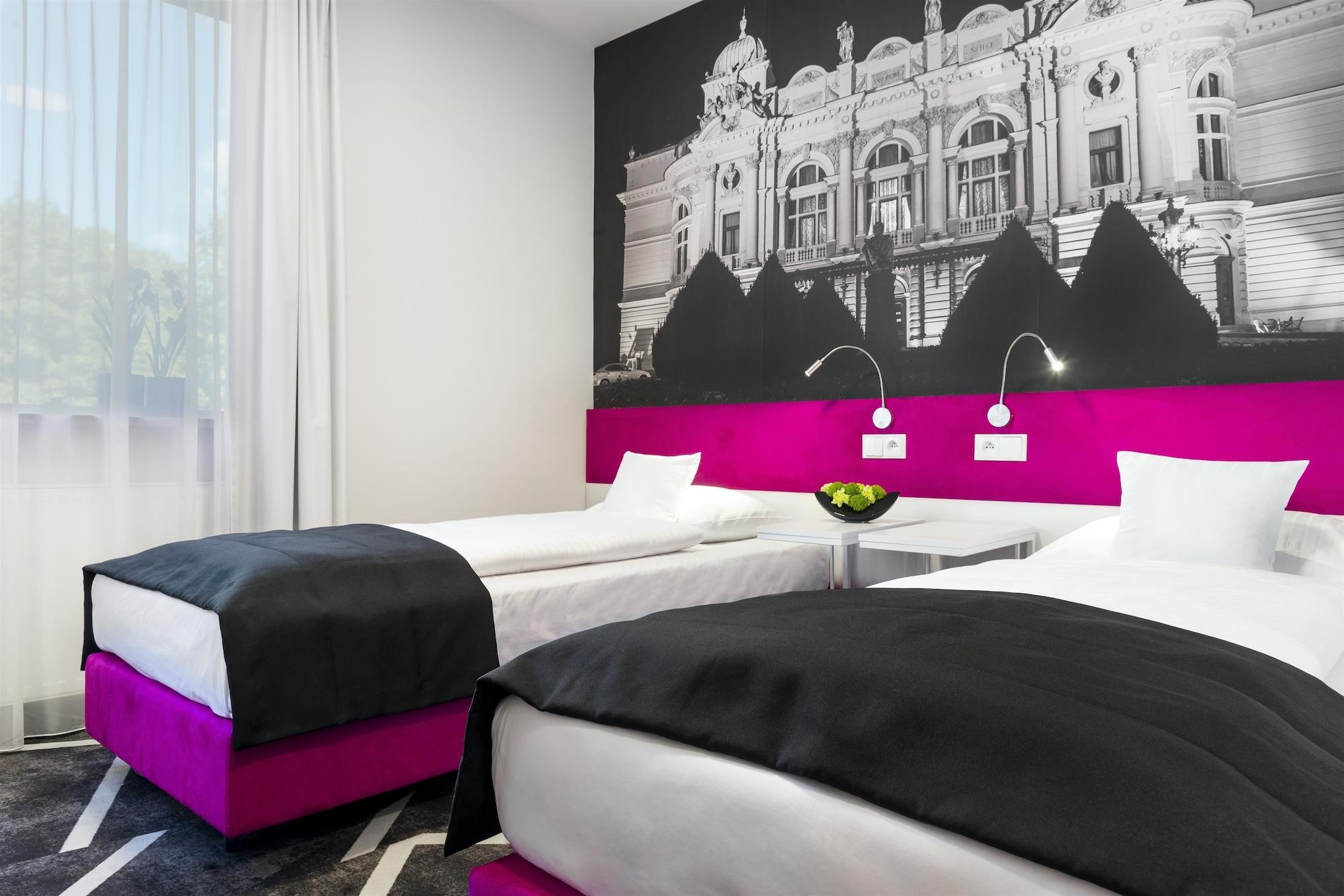 Best Western Plus Krakow Old Town Екстериор снимка